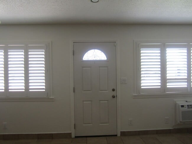 Photo - Immaculate 2 Bedroom Loma Linda Duplex