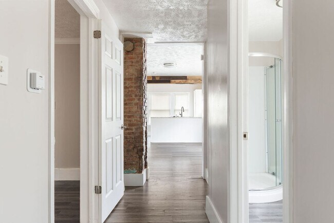 Photo - 5409 Bridge Ave Unidad 5409 Bridge Down