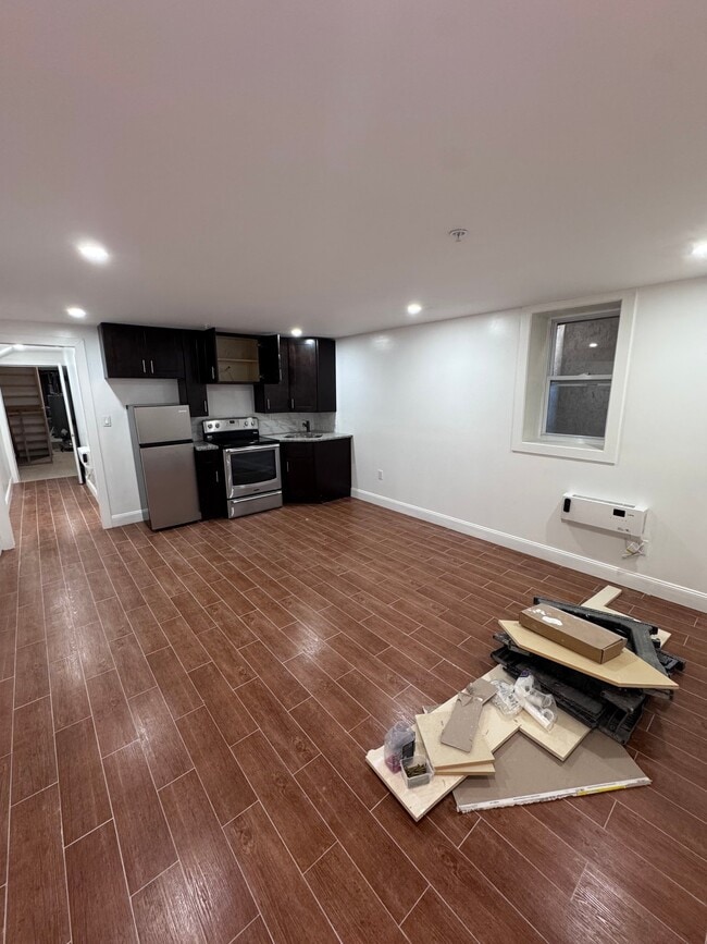 Photo - 647 N 16th St Unit 1