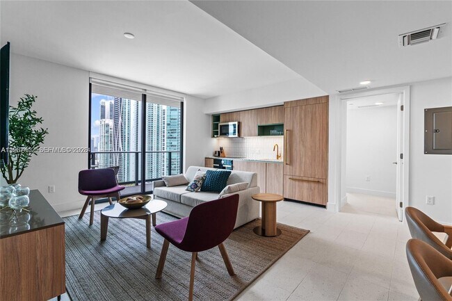 Photo - 159 NE 6th St Unidad 3101