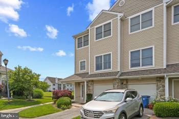 Building Photo - 312 Blenny Ln