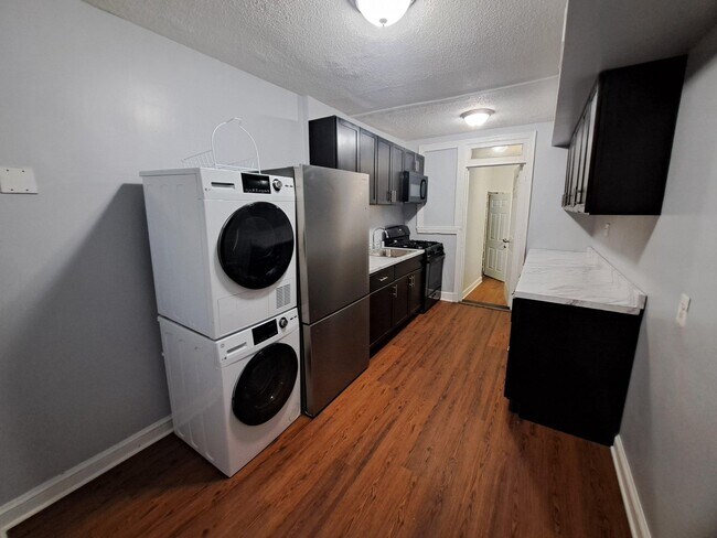 Photo - 3516 Ely Pl SE Unit 4