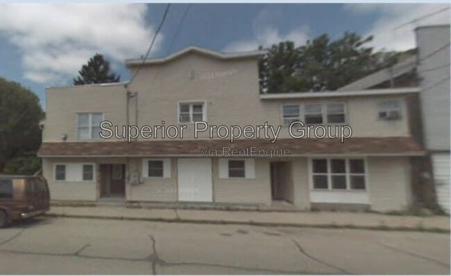 Building Photo - 150 S River St Unit 1