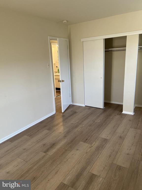 Photo - 205 Erica Pl