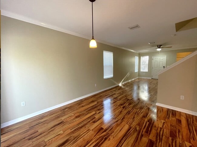 Photo - 10120 Perthshire Cir