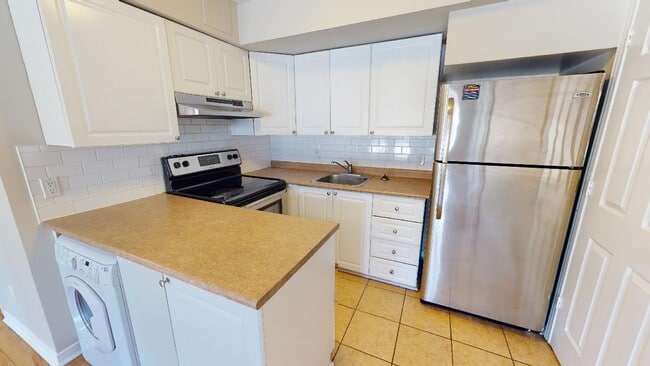 Photo - Arbor Village - 1230-1240 Emperor