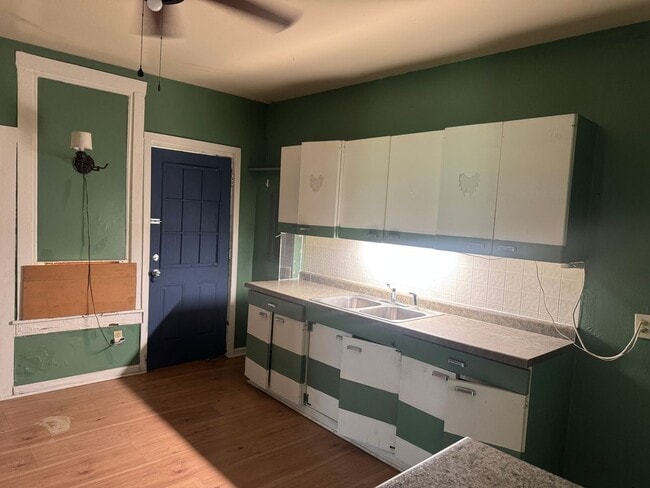 Photo - 1206 N 18th St Unit 1206 N 18th St.