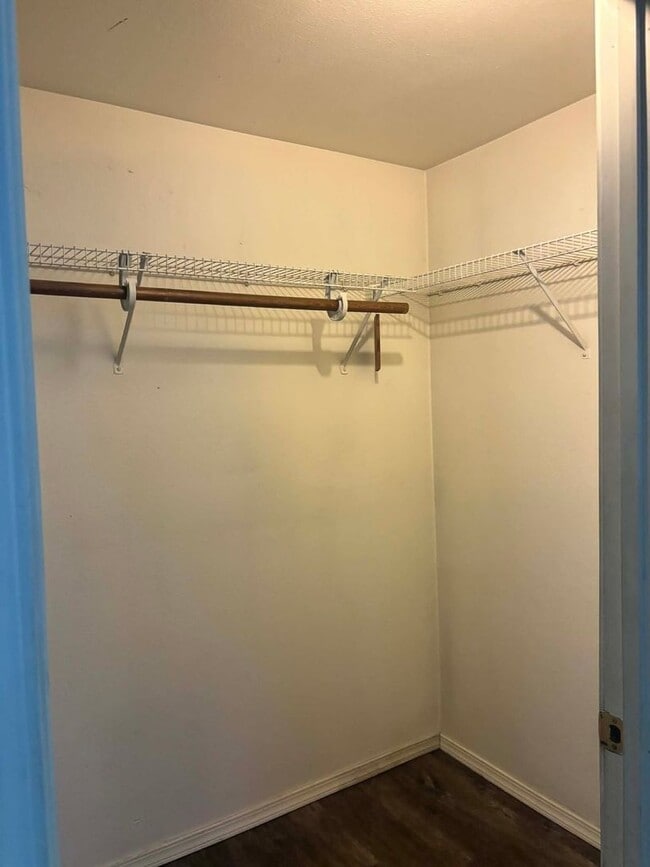 Photo - 803 9th Ave NW