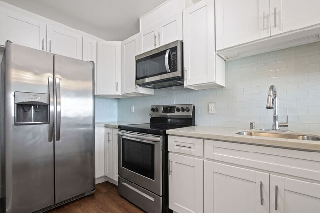Photo - 801 2nd Street