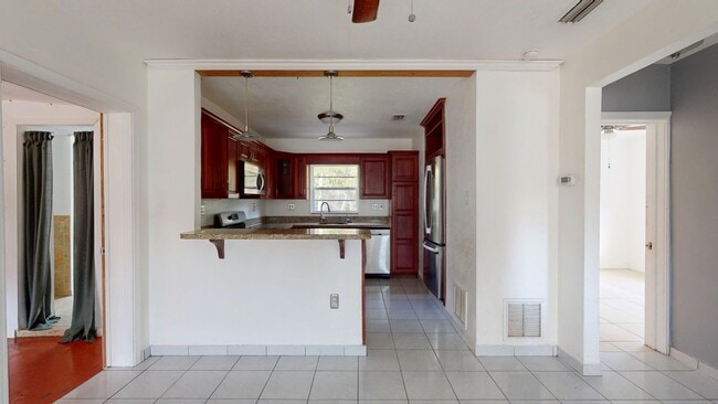 Photo - 26945 Shannahan Rd