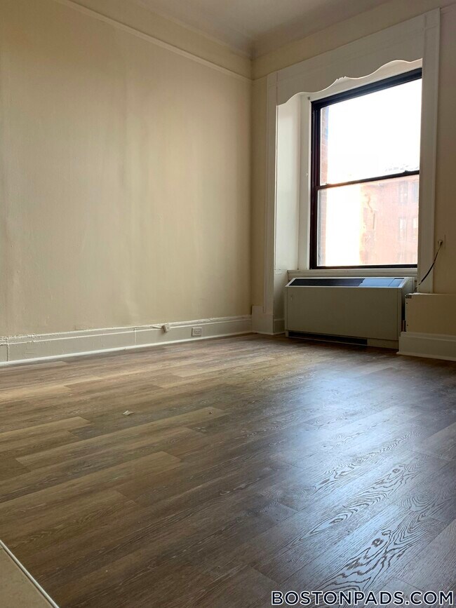 Photo - 62 Boylston St Unit 223