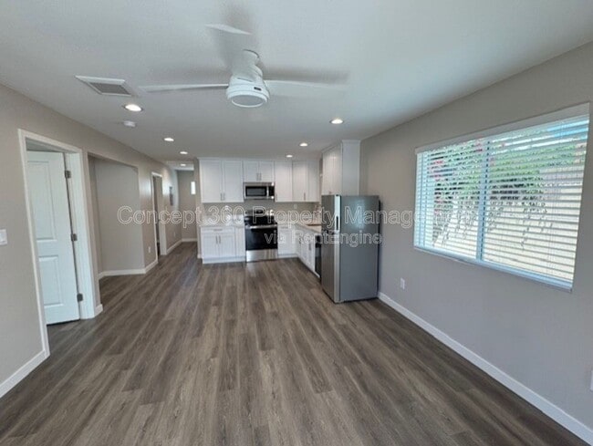 Photo - 254 Quincy Ave