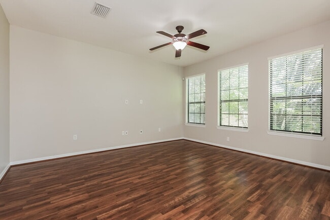 Photo - 5511 Kinglethill Dr
