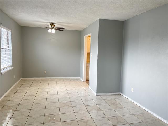 Photo - 8306 Woodside Rd