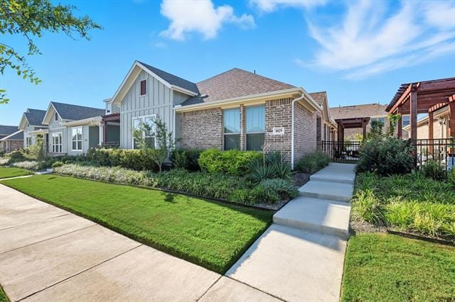 Building Photo - 1029 3rd St