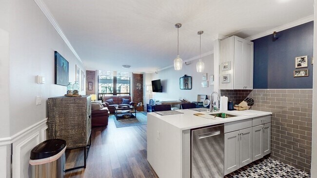 Photo - 42 8th St Condo Unit 4103