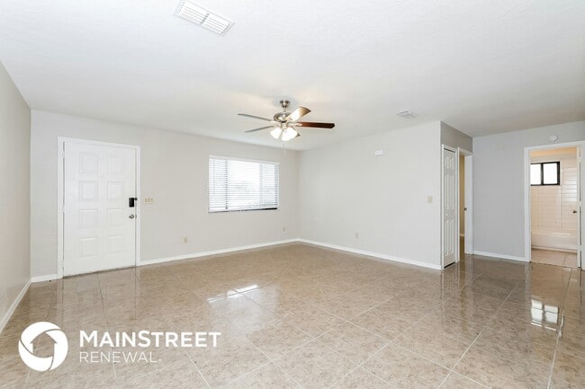 Photo - 240 Grifford Dr