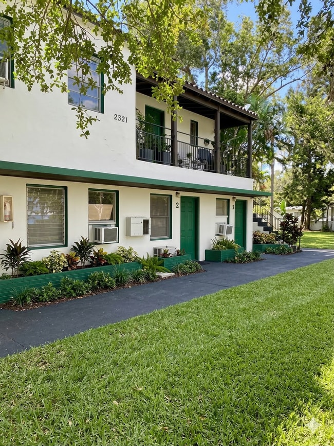 12287 NE 7TH 27