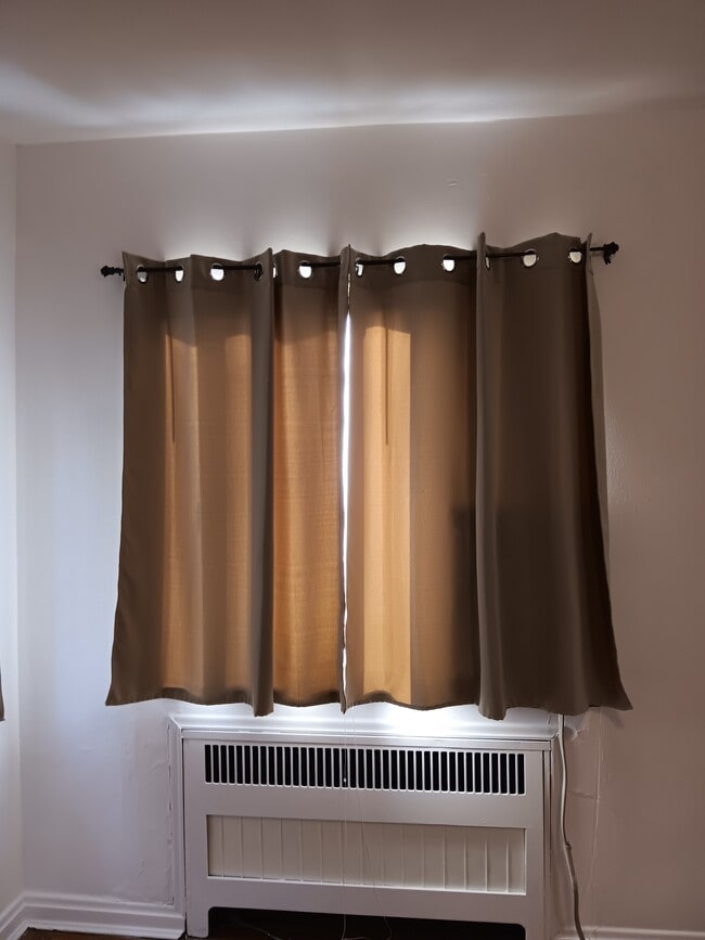 Curtains for Window 1 in Living Room - 4525 Roth Ave Unit 2E