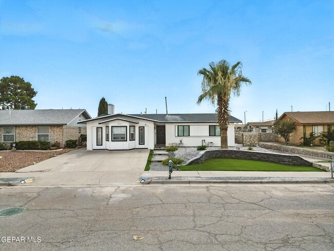 Building Photo - 329 Sereno Dr Rental