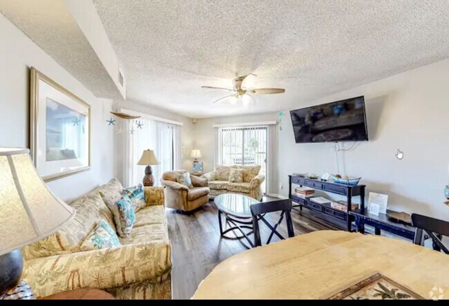 Building Photo - Fully Furnished 2 Bed/ 1 Bath downstairs u... Rental