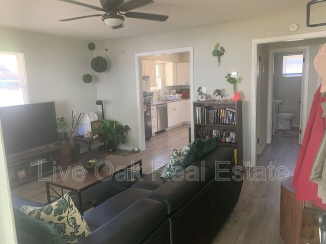 Photo - 8302 Glen Myrtle Ave