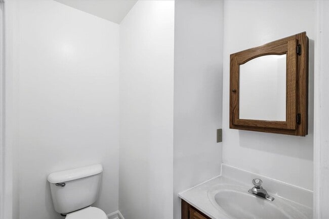 Photo - 10704 Live Oak Ct