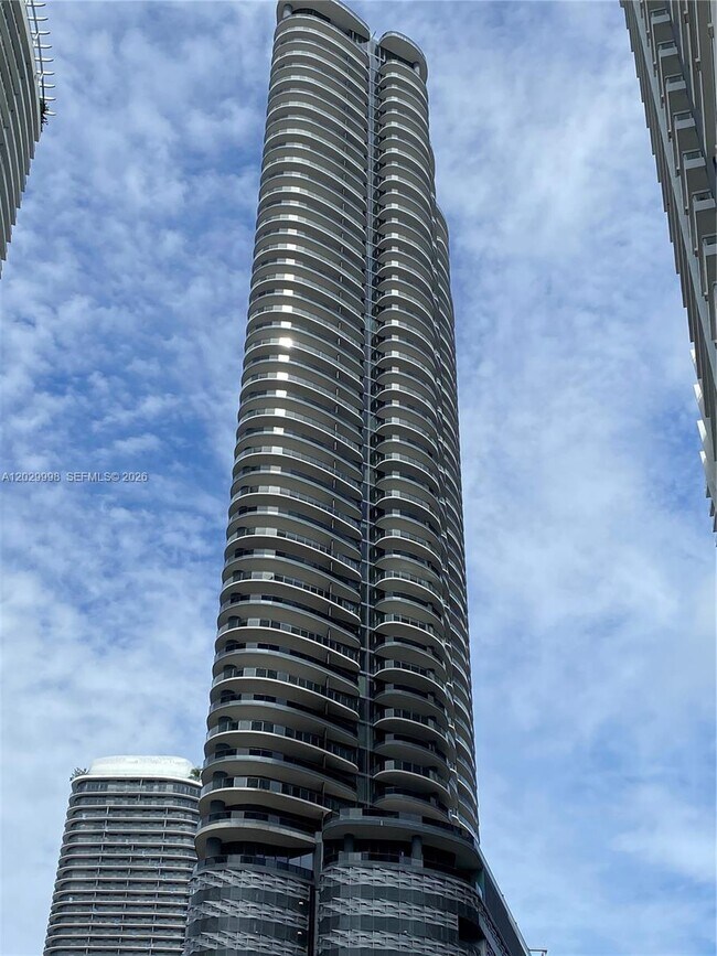 Photo - 1000 Brickell Plaza Unidad 3412