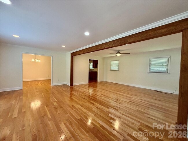 Photo - 109 James Dr