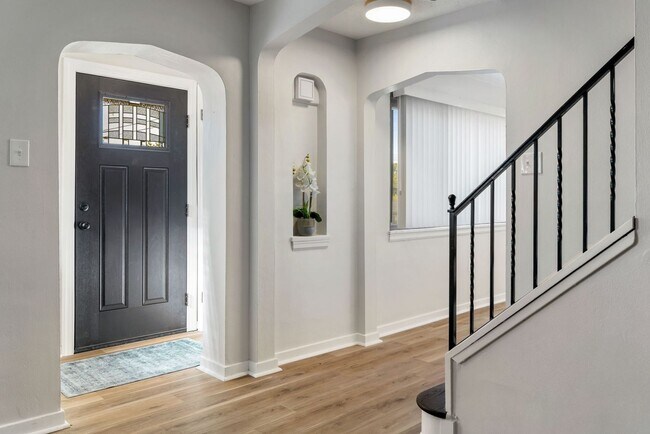 Photo - *Newly Renovated & Spacious 4BD/3BA Single-Family Home Available in Baldwin*