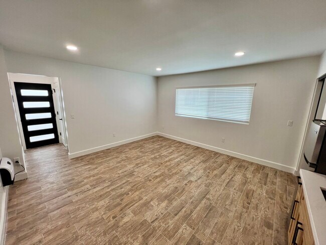 1739 Monterey Blvd Unit Hermosa Beach Studio