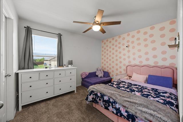 Photo - 701 Saddle Oak Ln