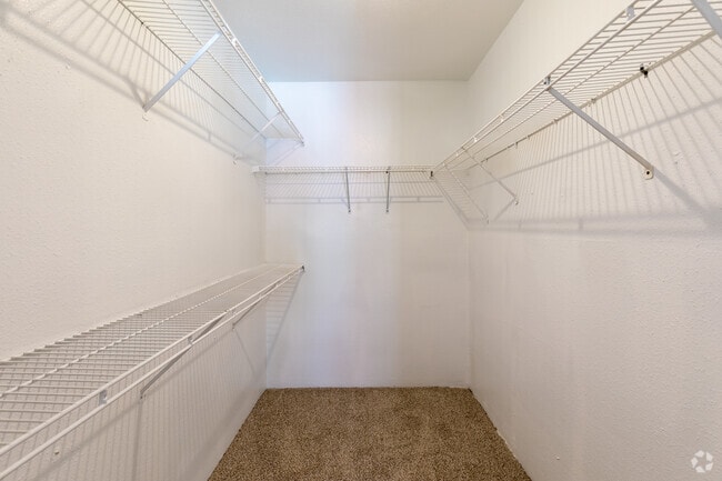 Spacious Walk-In Closets - SunBlossom Woods Rental