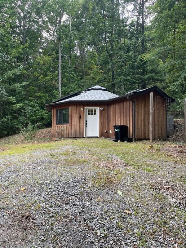 Photo - 50 Rustling Oaks Ln