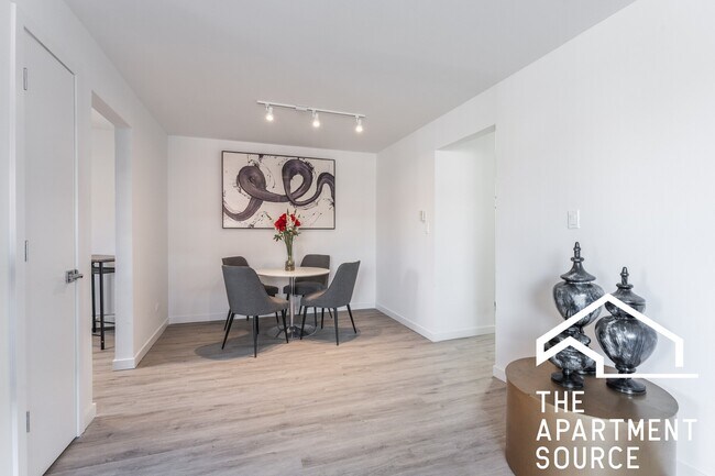 Photo - 7621 N Sheridan Rd Unit 3C