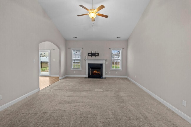 Photo - 1005 Clydesdale Ct