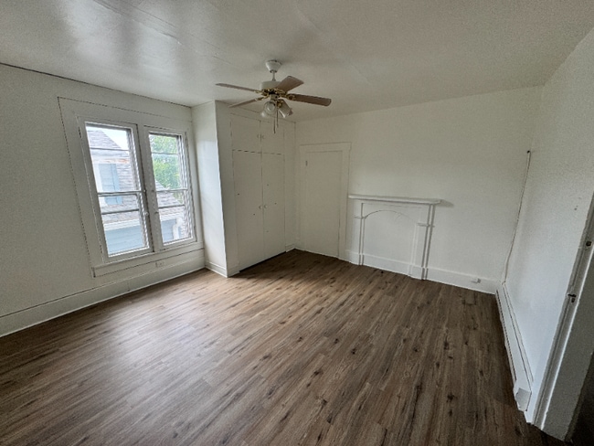 Building Photo - 120 E Church St Unit 120.5 Rental
