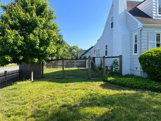 Photo - 3 Bedroom 2 Bath House Near Southport