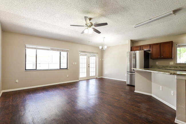 534 S Sundance Dr