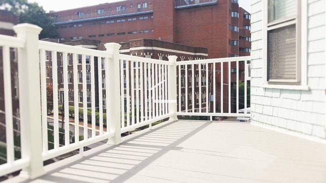 Photo - 166 Kelton St Unit 1