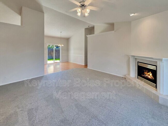 Photo - 2626 S Gold Bar Way