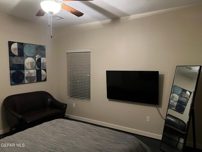 Photo - 13208 Pocklington Rd