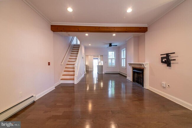 Photo - 35 Delaware Ave