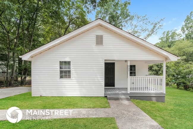 Building Photo - 931 S Church St Rental