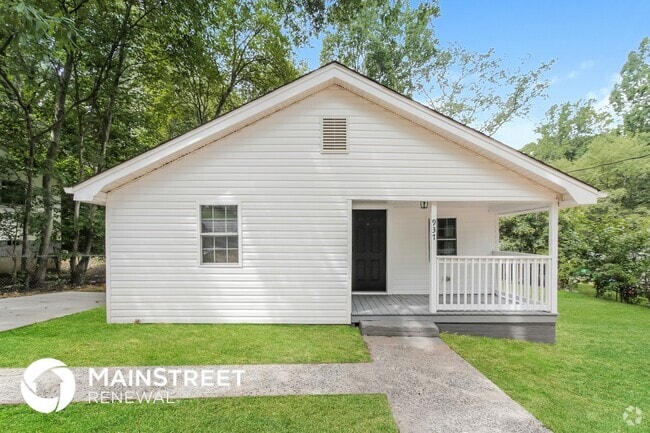 Building Photo - 931 S Church St Rental