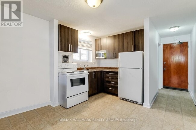Photo - 296 St. Patrick St Unit 1