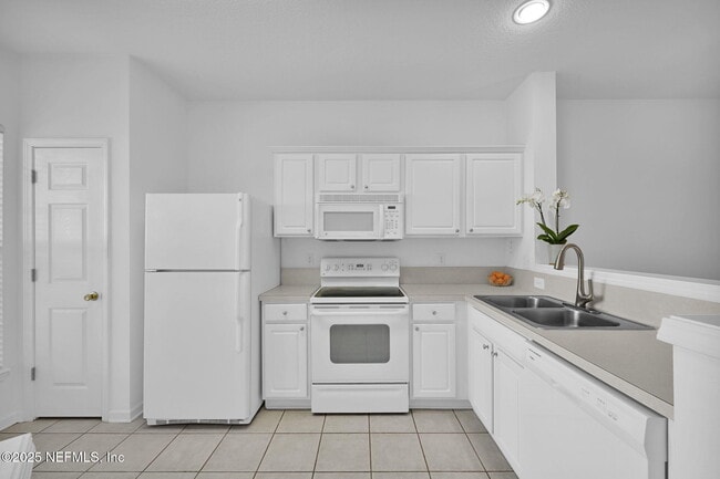 Photo - 3578 Twisted Tree Ln