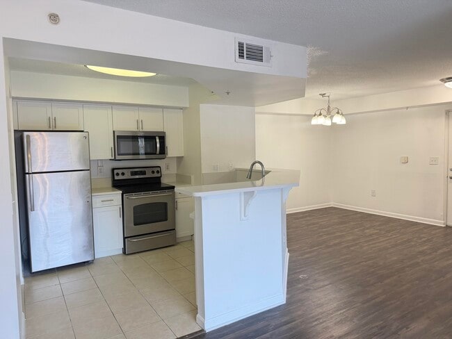 Photo - 3708 NW Adriatic Ln Unit 201