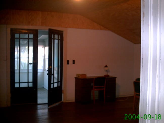 Entry Way - 436 15th Ave NE Unit 1