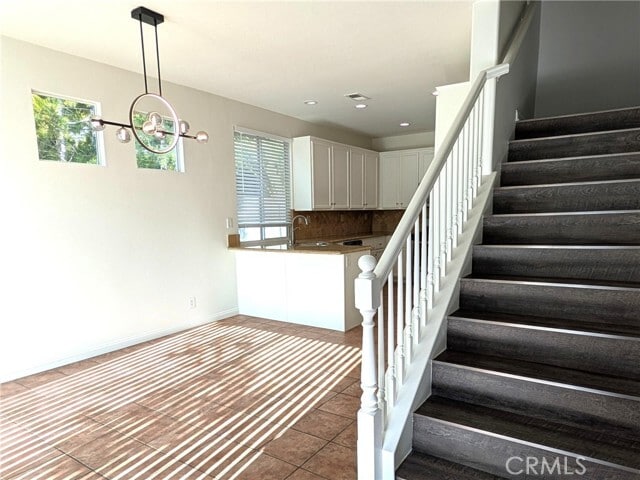 Photo - 1 Halcyon Ln